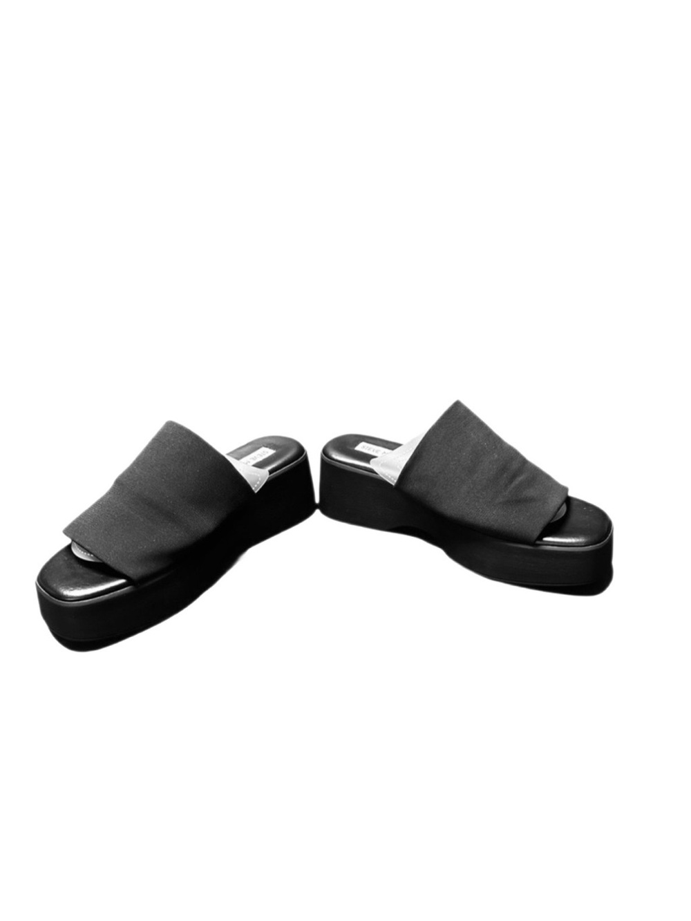 Steve Madden SLINKY 30 Size 39 Black Platform Sandals
